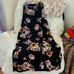 Comfy And soft floral dress by Fortune + Ivy